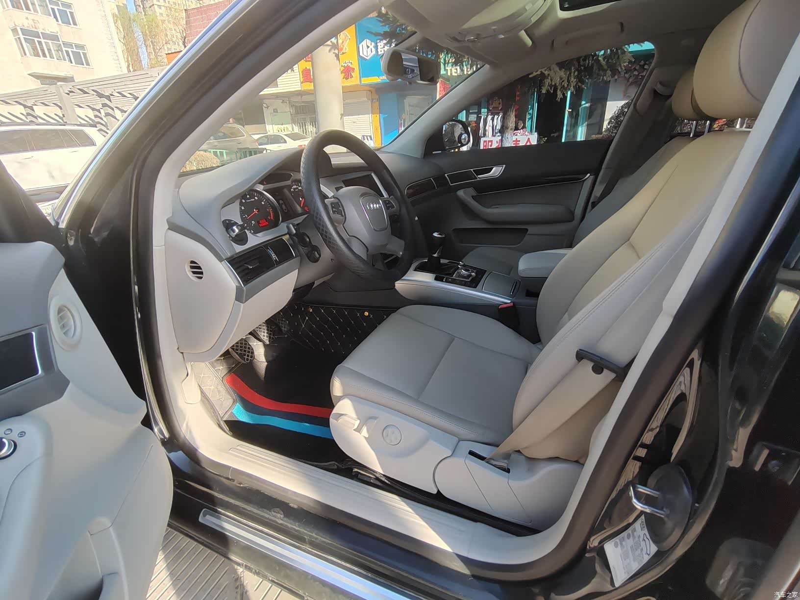 Audi A6L, 2010 8