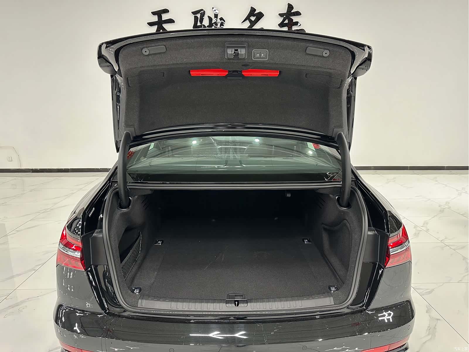 Audi A6L, 2024 10