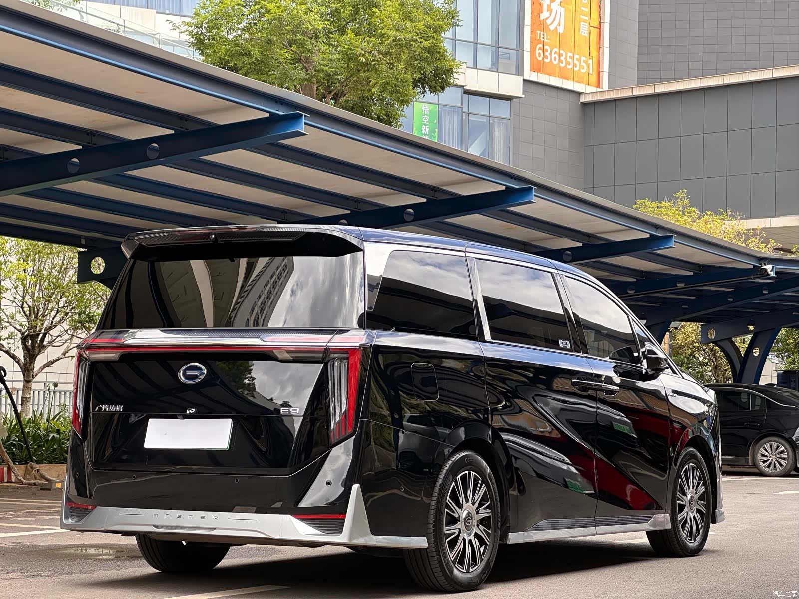Trumpchi E9, 2025 6