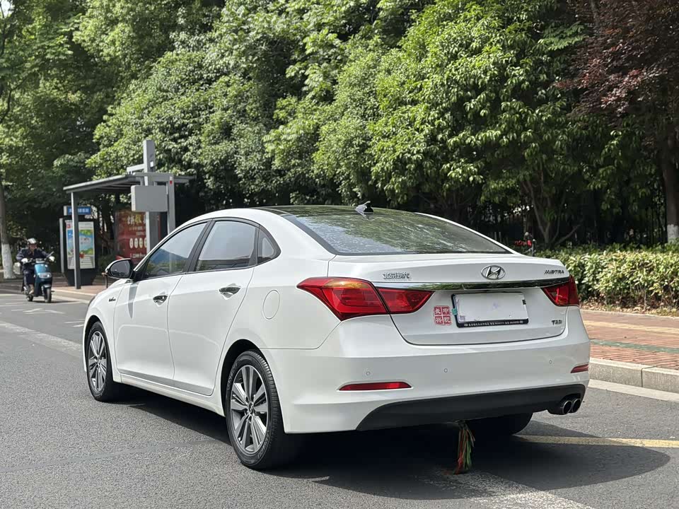 Hyundai Name picture