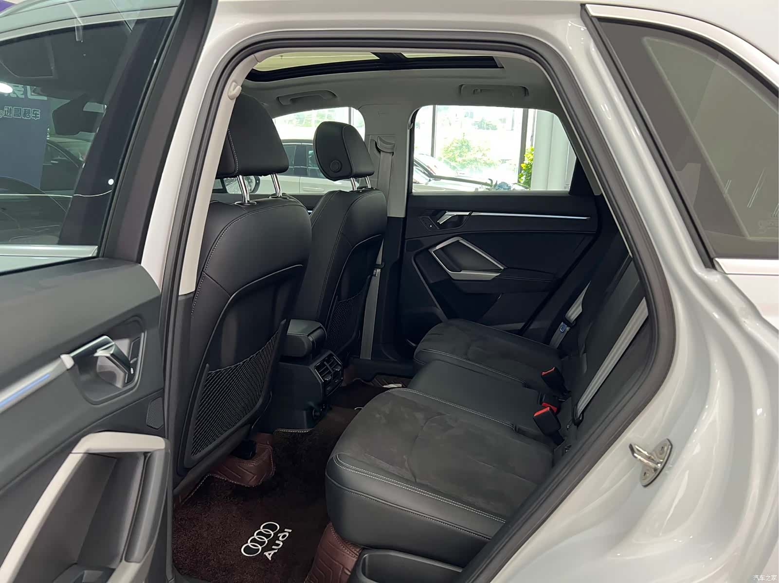 Audi Q3, 2022 9
