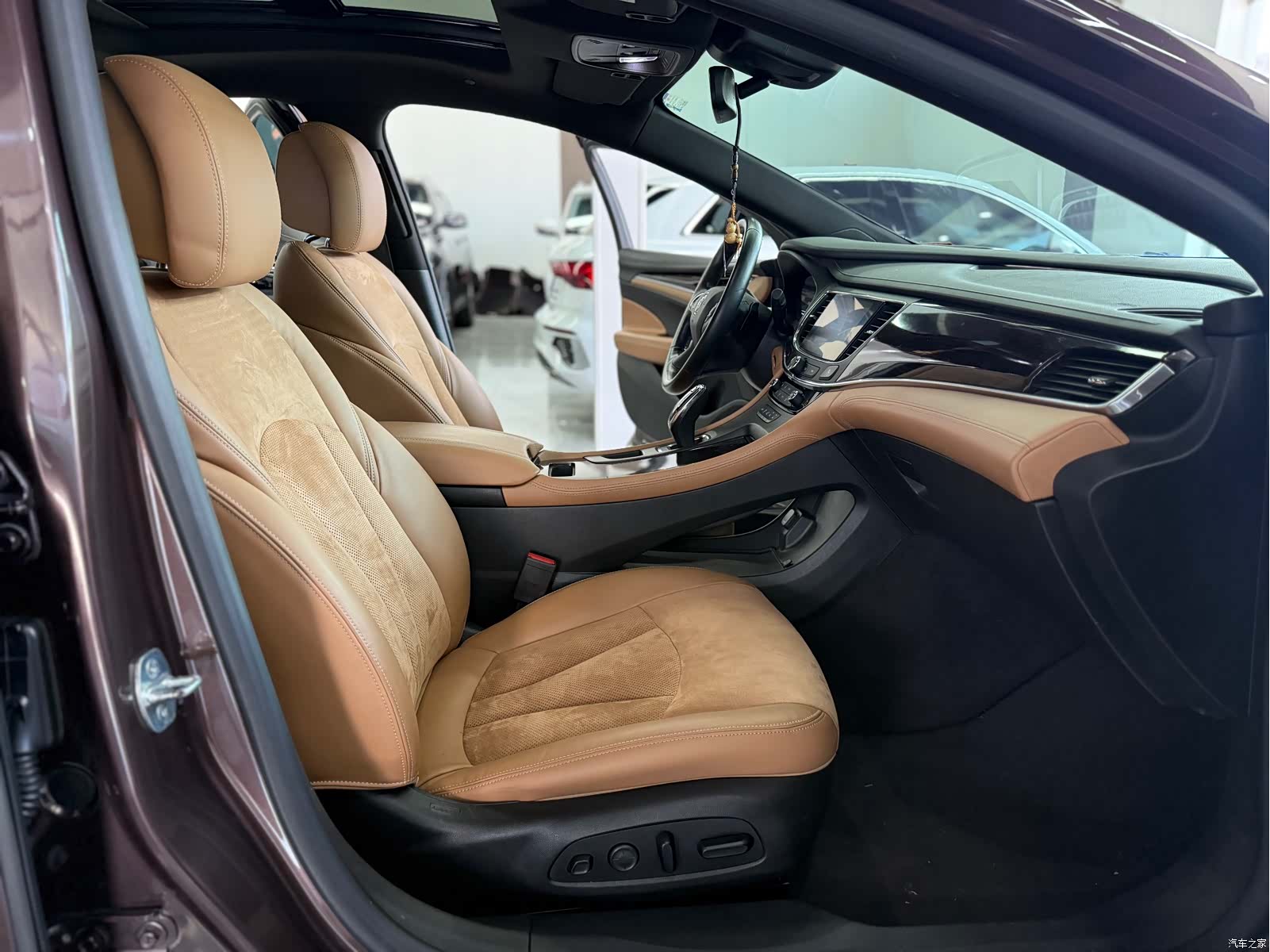 Buick LaCrosse, 2016 22