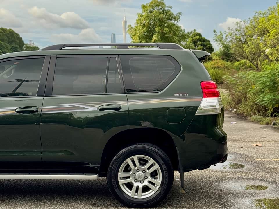Toyota Prado