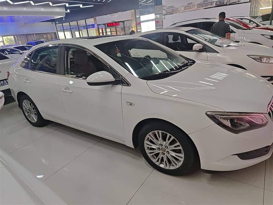 Buick Yinglang Buick Yinglang