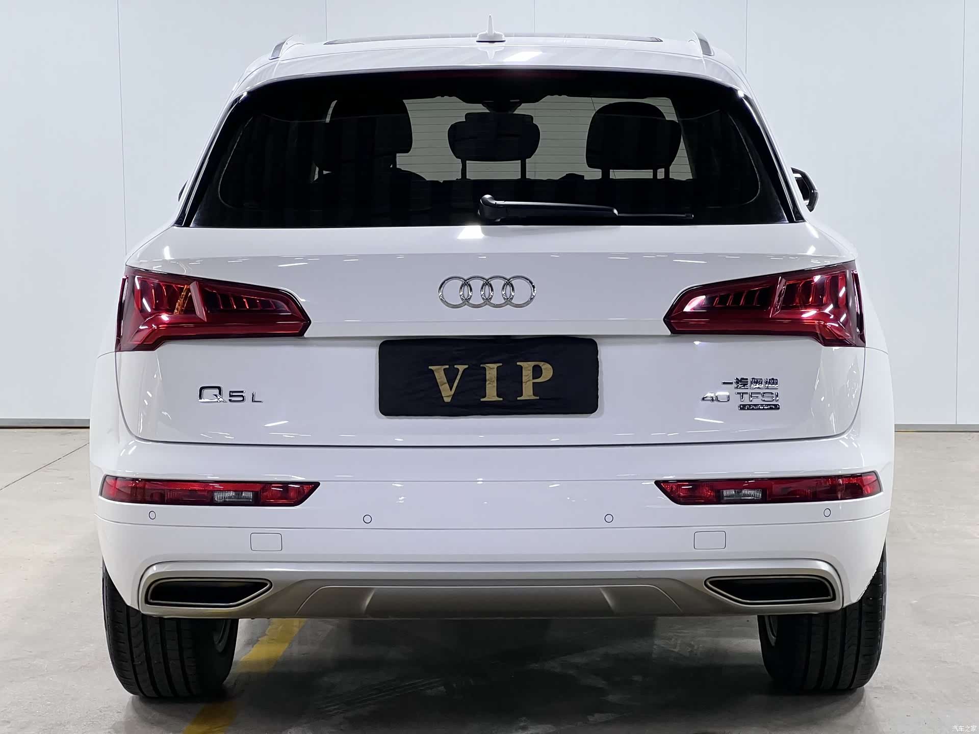 Audi Q5L, 2019 все фото