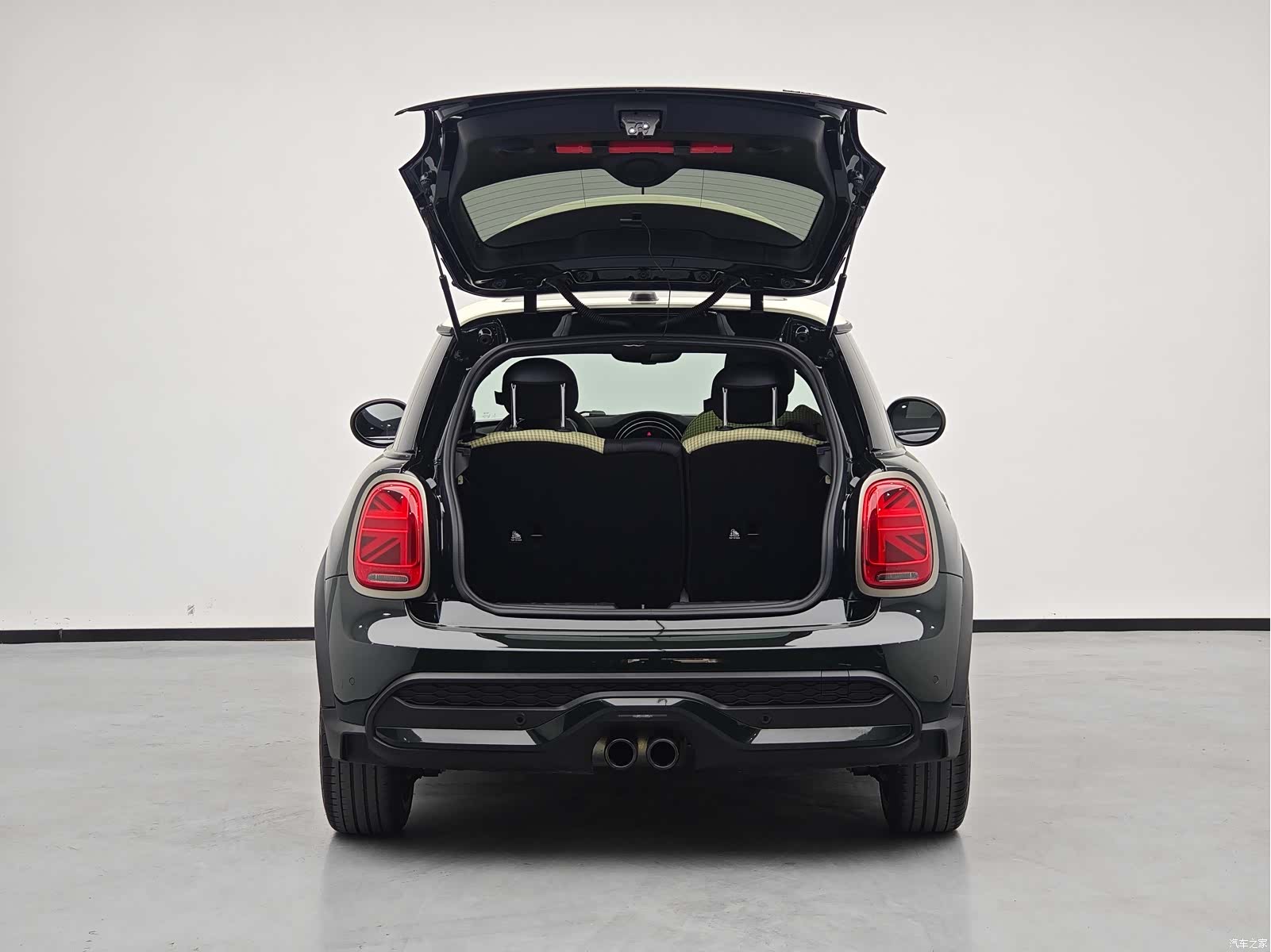 Mini Cooper, 2022 10