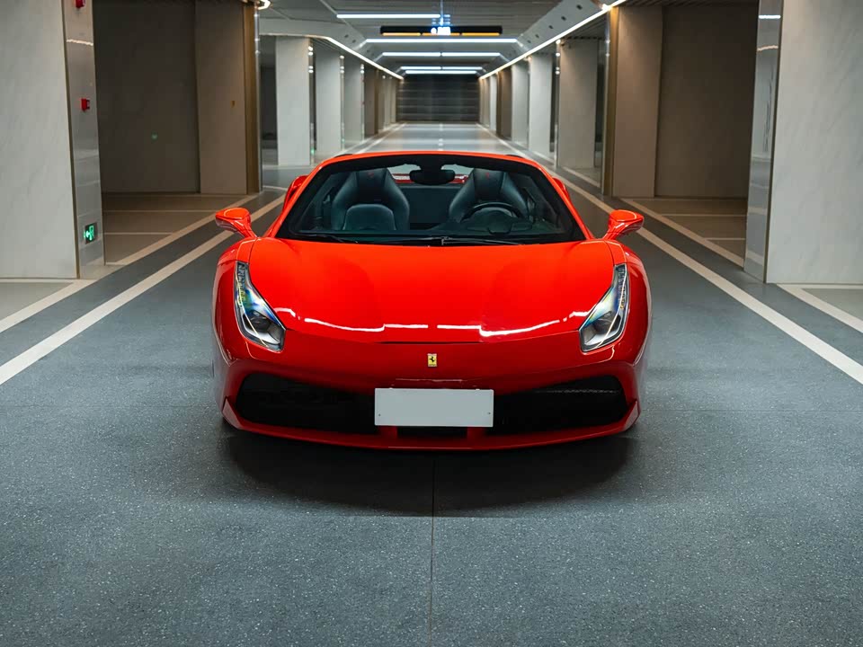 Ferrari 488