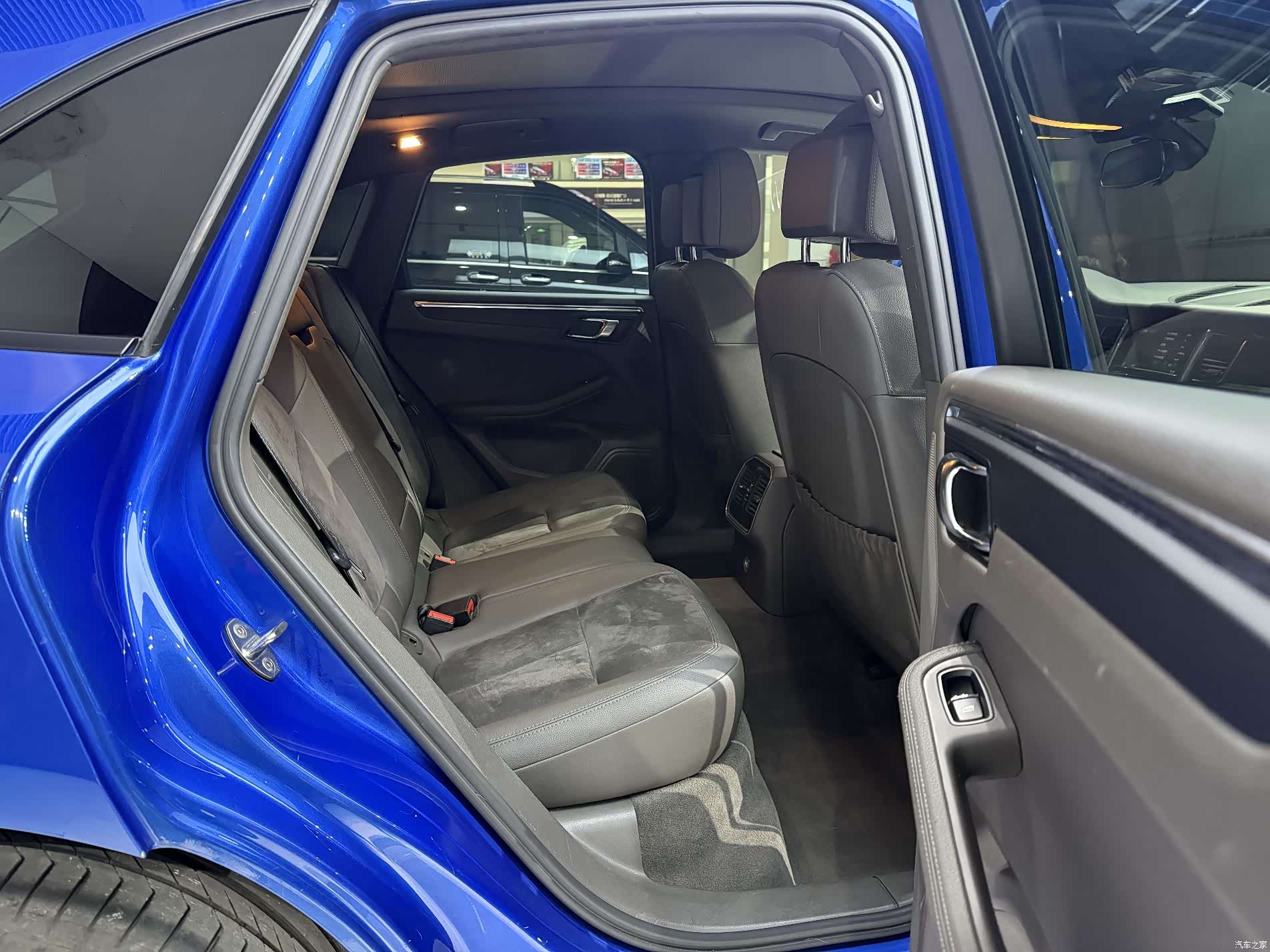 Porsche Macan, 2016 11