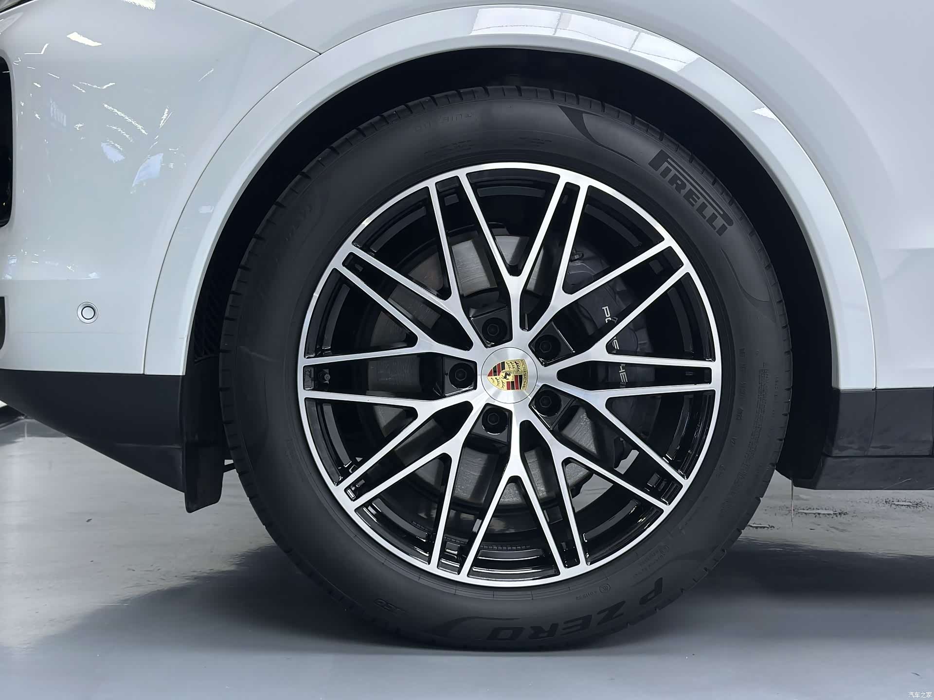 Porsche Cayenne, 2024 16