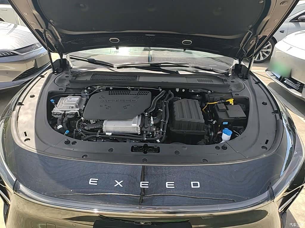 Exeed ES, 2026 20