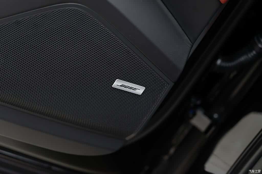 Porsche Cayenne, 2024 12
