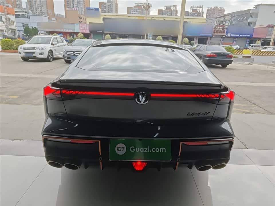 Changan UNI-V