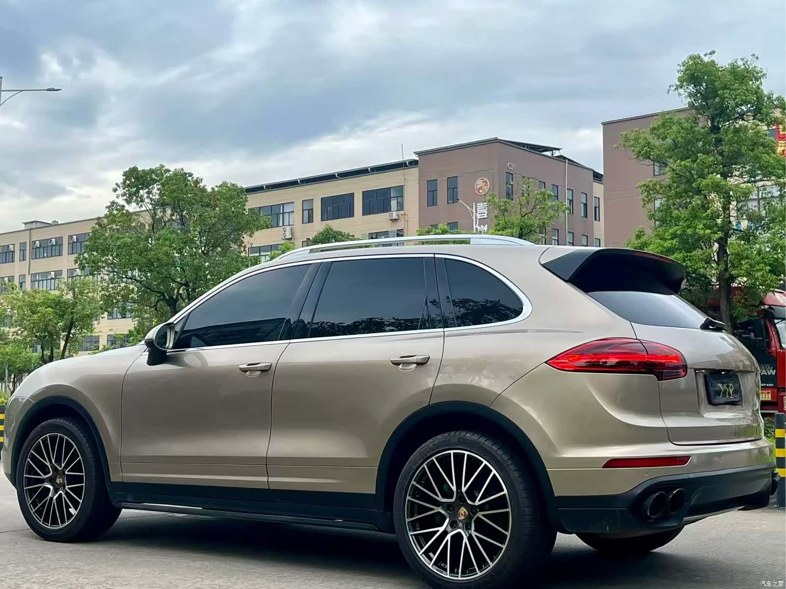 Porsche Cayenne, 2016 7