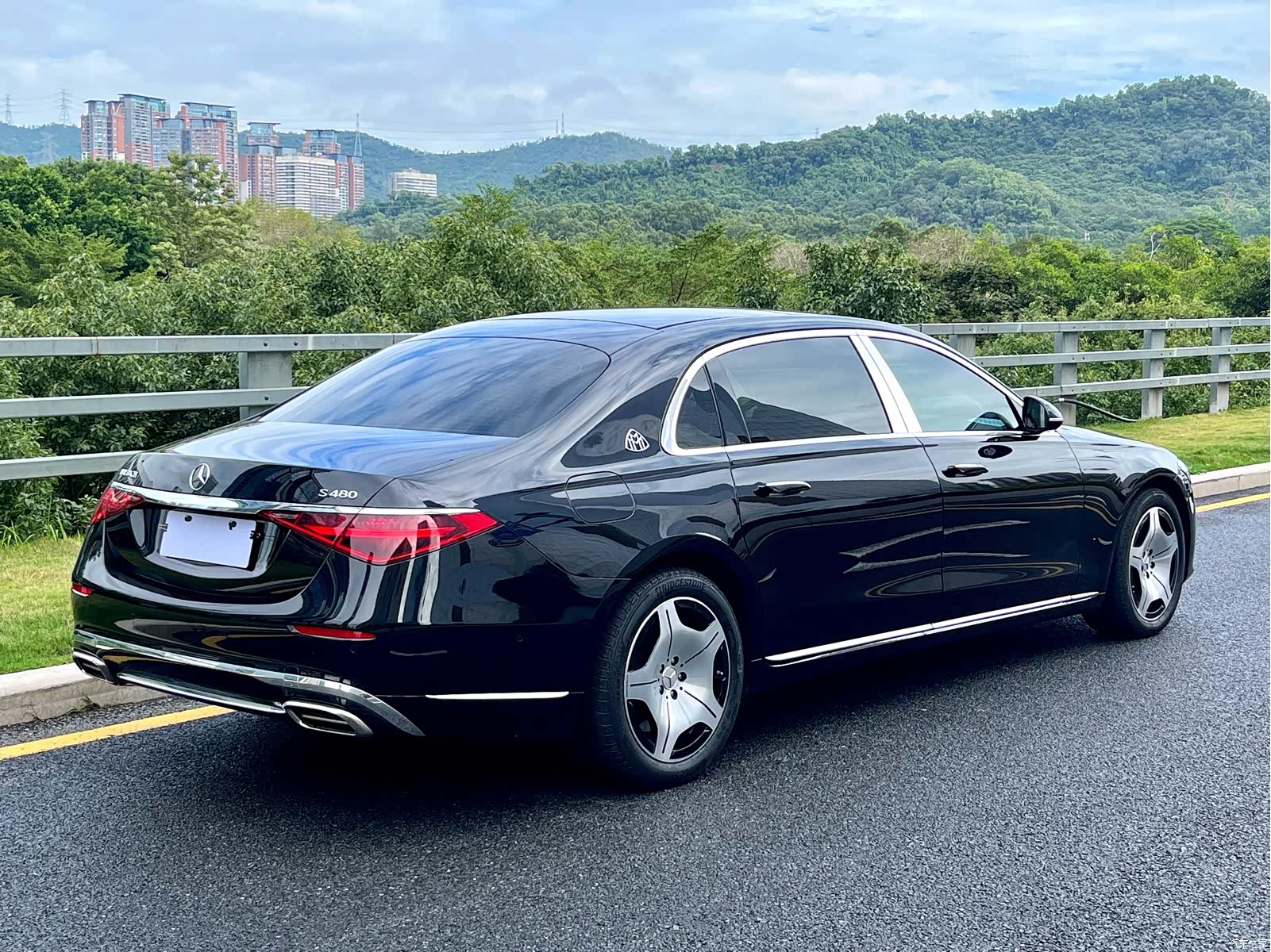 Maybach S-Class, 2023 6