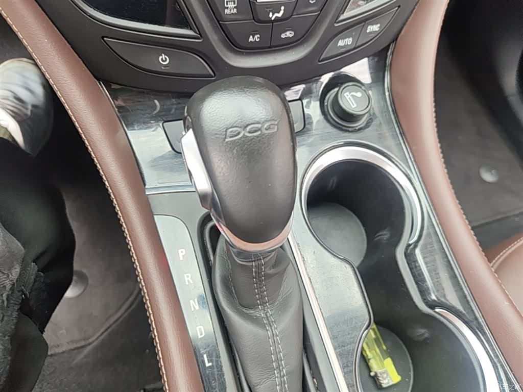 Buick Envision Plus, 2021 14