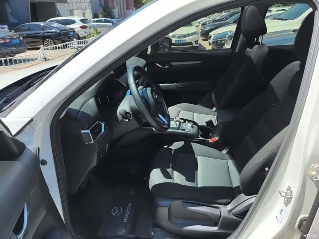 Mazda CX-5, 2023 15