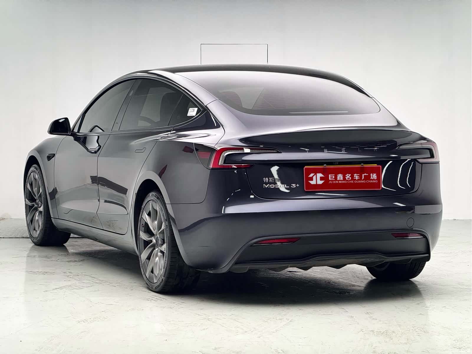 Tesla Model 3, 2024 все фото