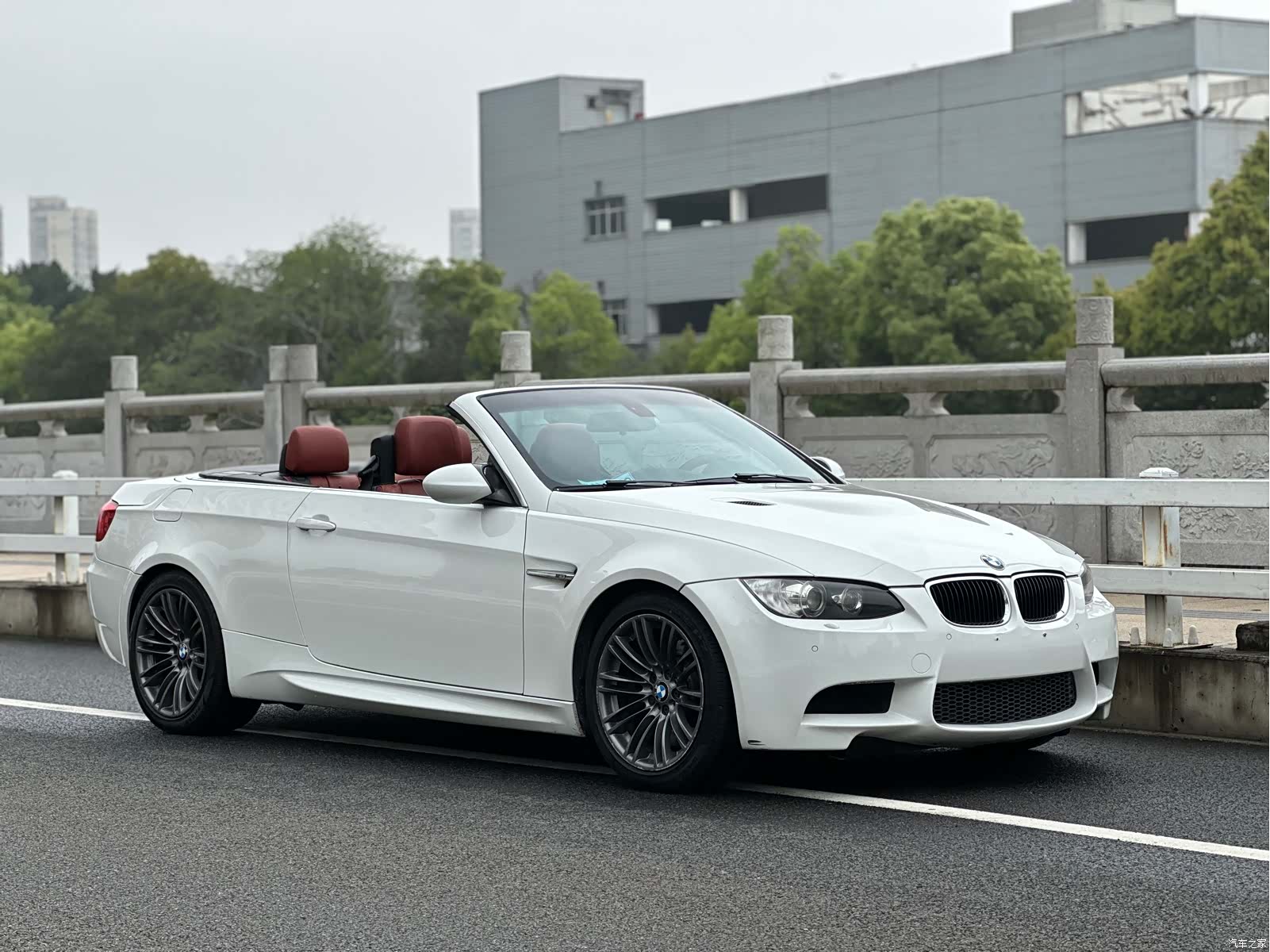 BMW M3, 2011 3