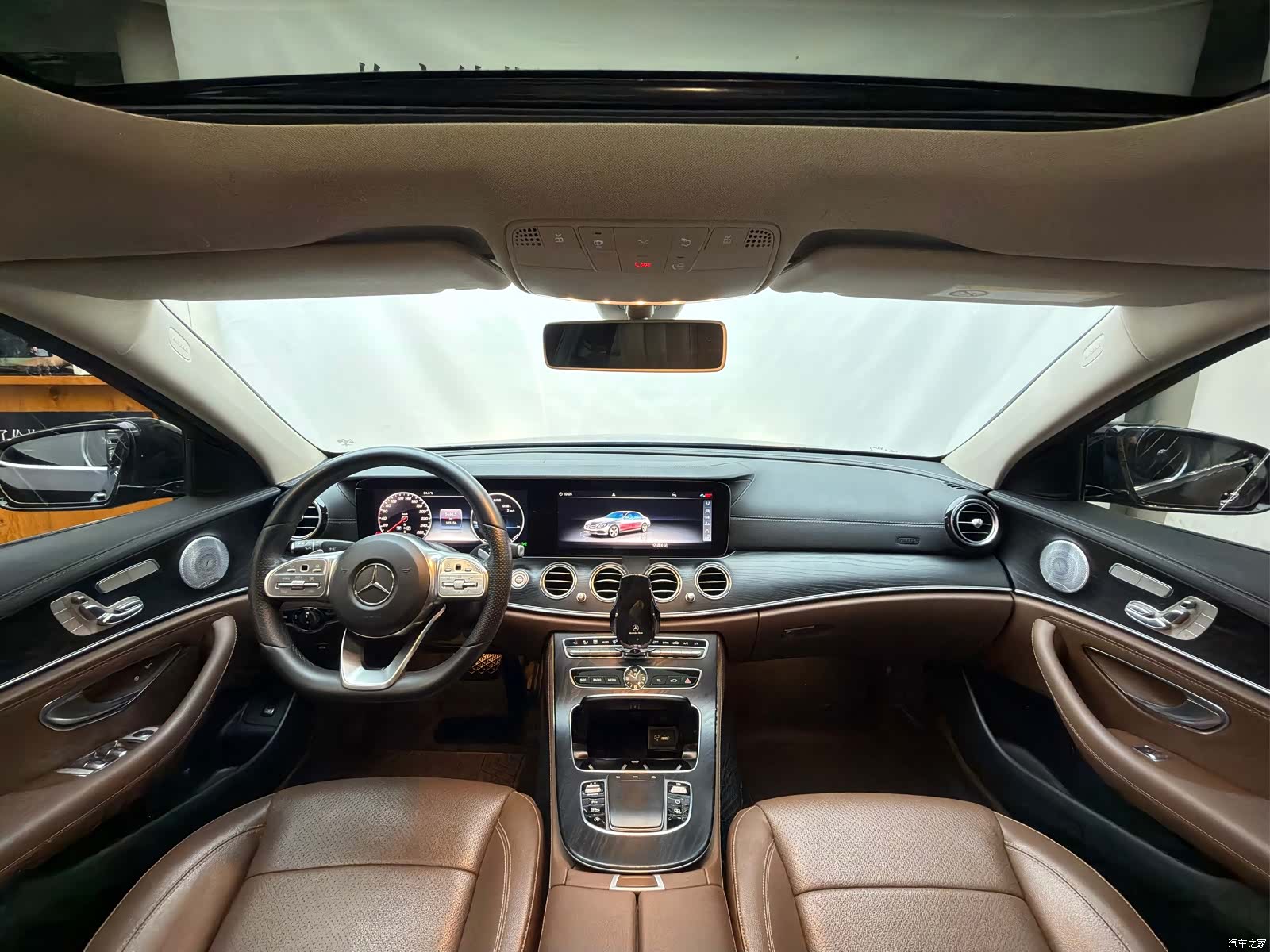 Mercedes-Benz E-Class, 2019 14