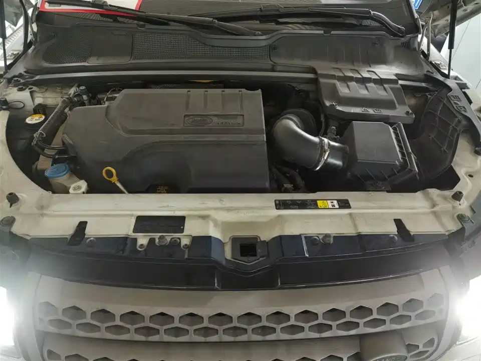 Land Rover Range Rover Aurora