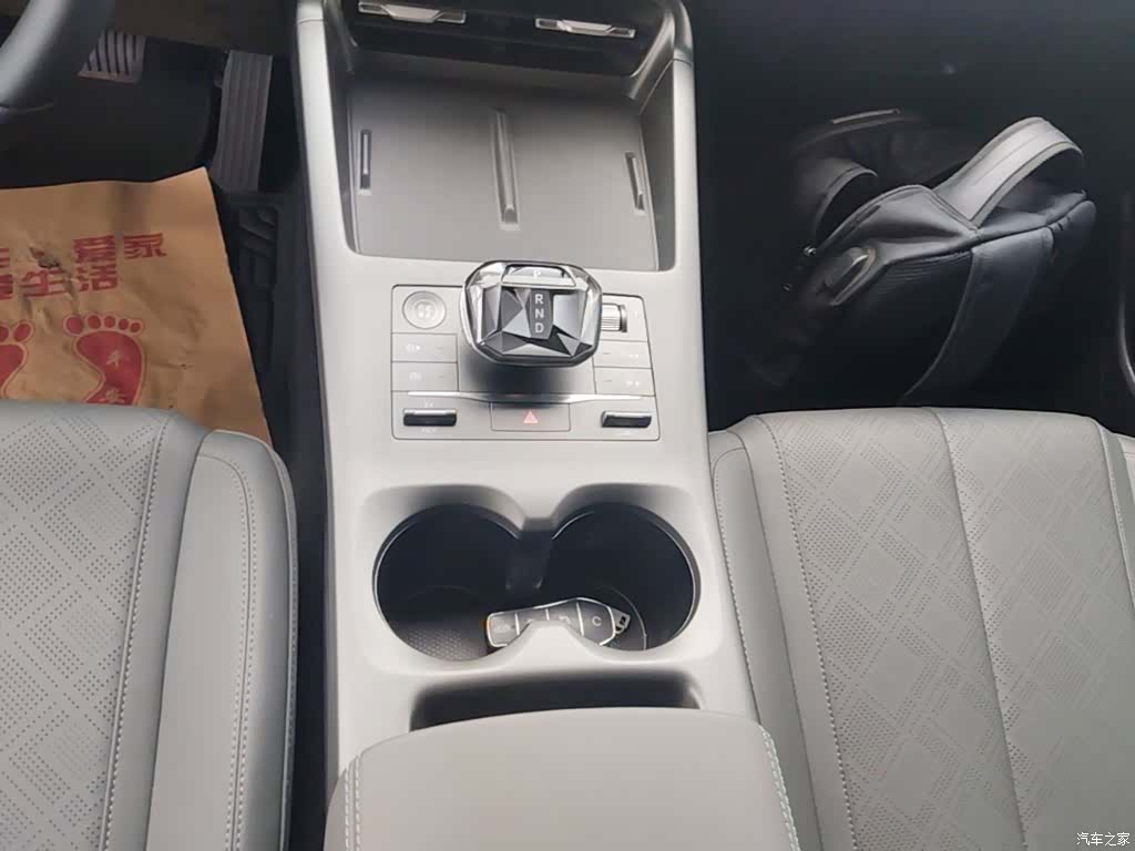 BYD Qin, 2025 14