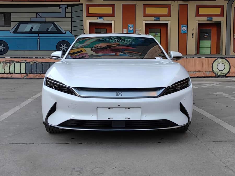 BYD Han 2022, фото 2