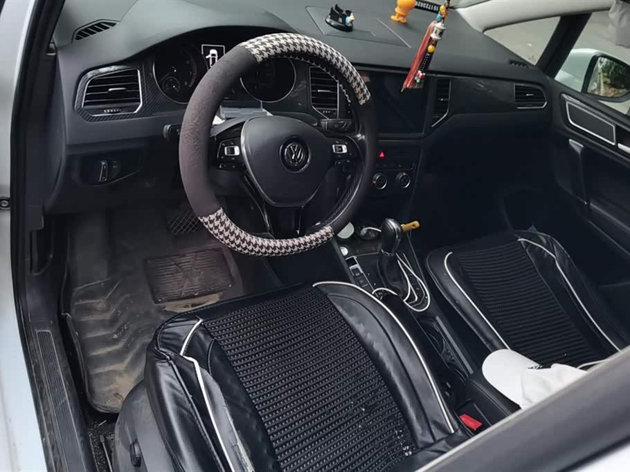 Volkswagen Golf*Jiayu