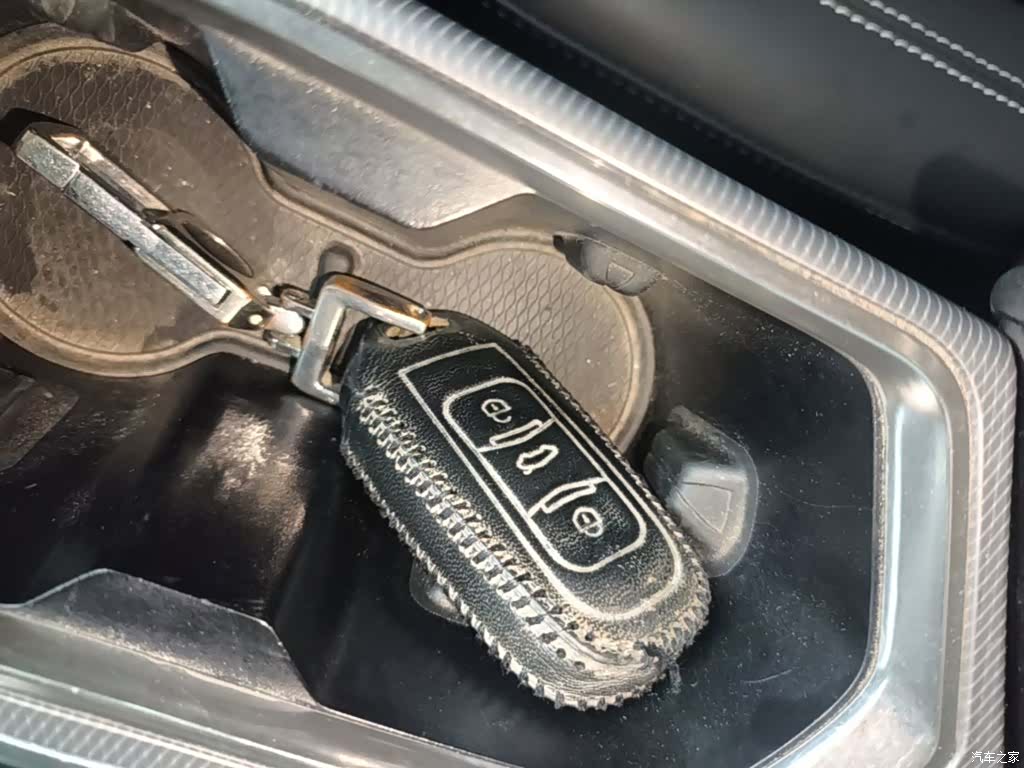 Geely Emgrand, 2018 9