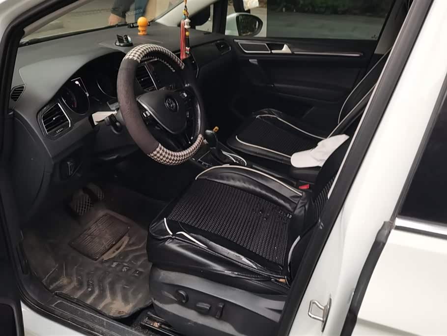 Volkswagen Golf*Jiayu