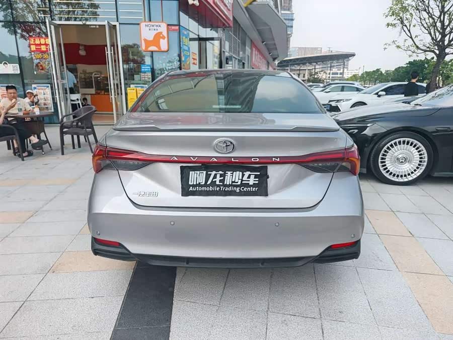 Toyota Avalon 2025, фото 9