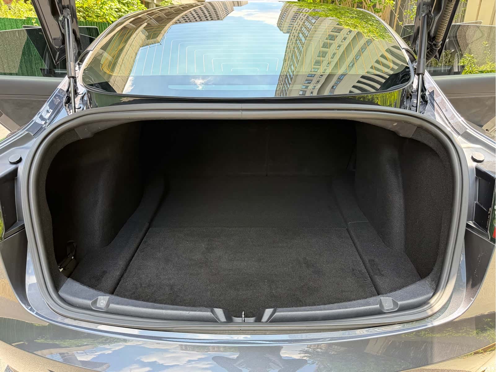 Tesla Model 3, 2020 15