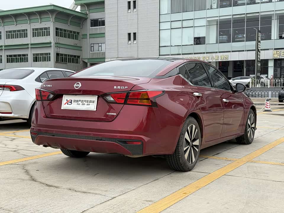 Nissan Teana Nissan Teana