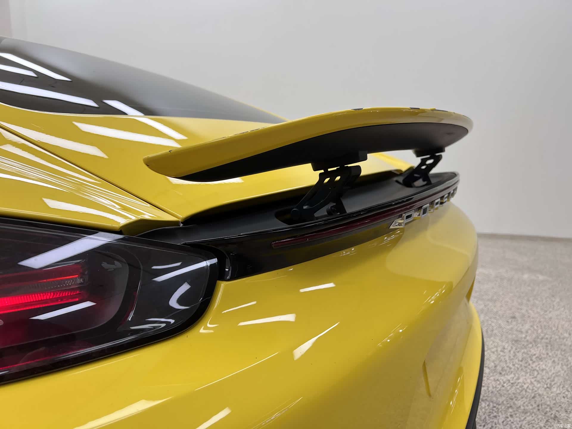 Porsche Cayman, 2017 13