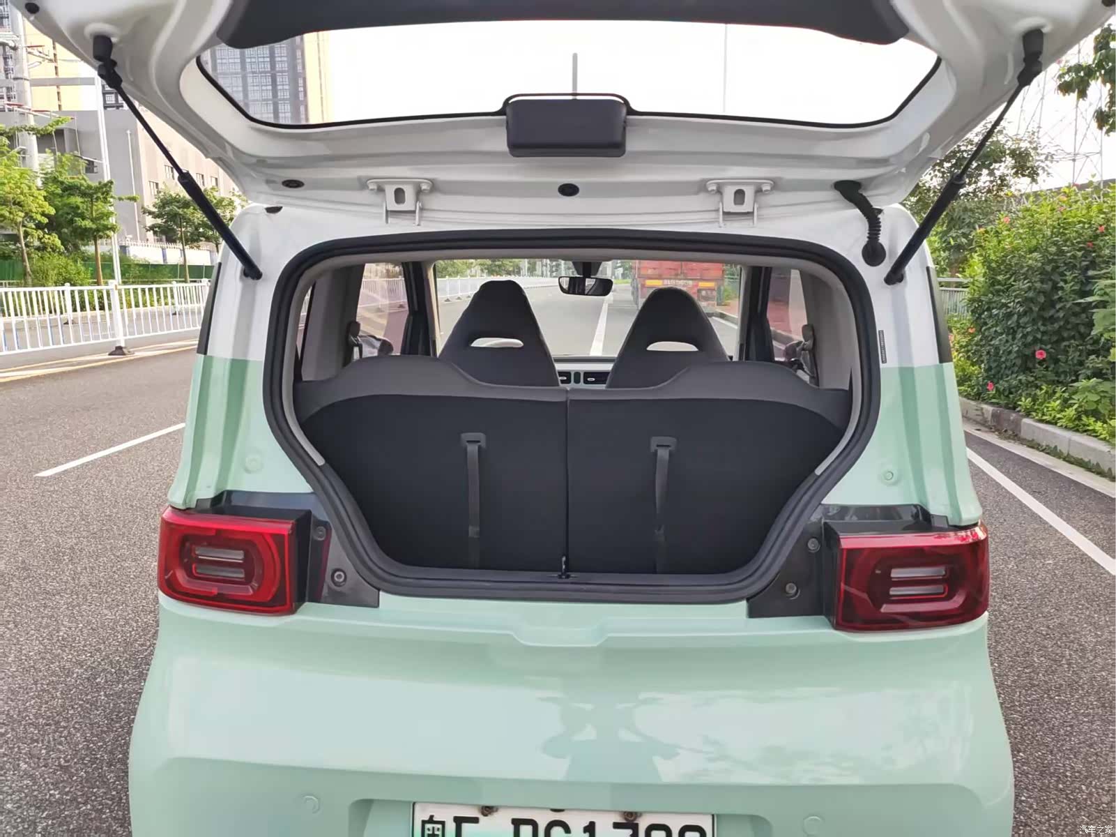 Wuling Yuan, 2021 14