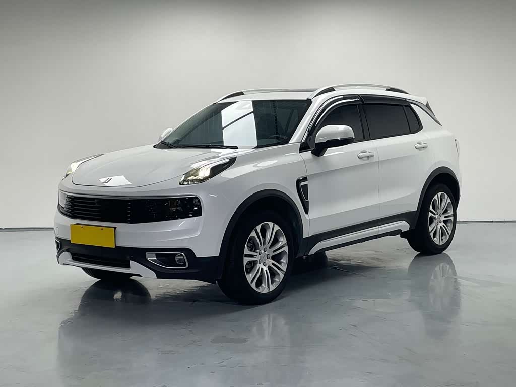 Lynk & Co 01