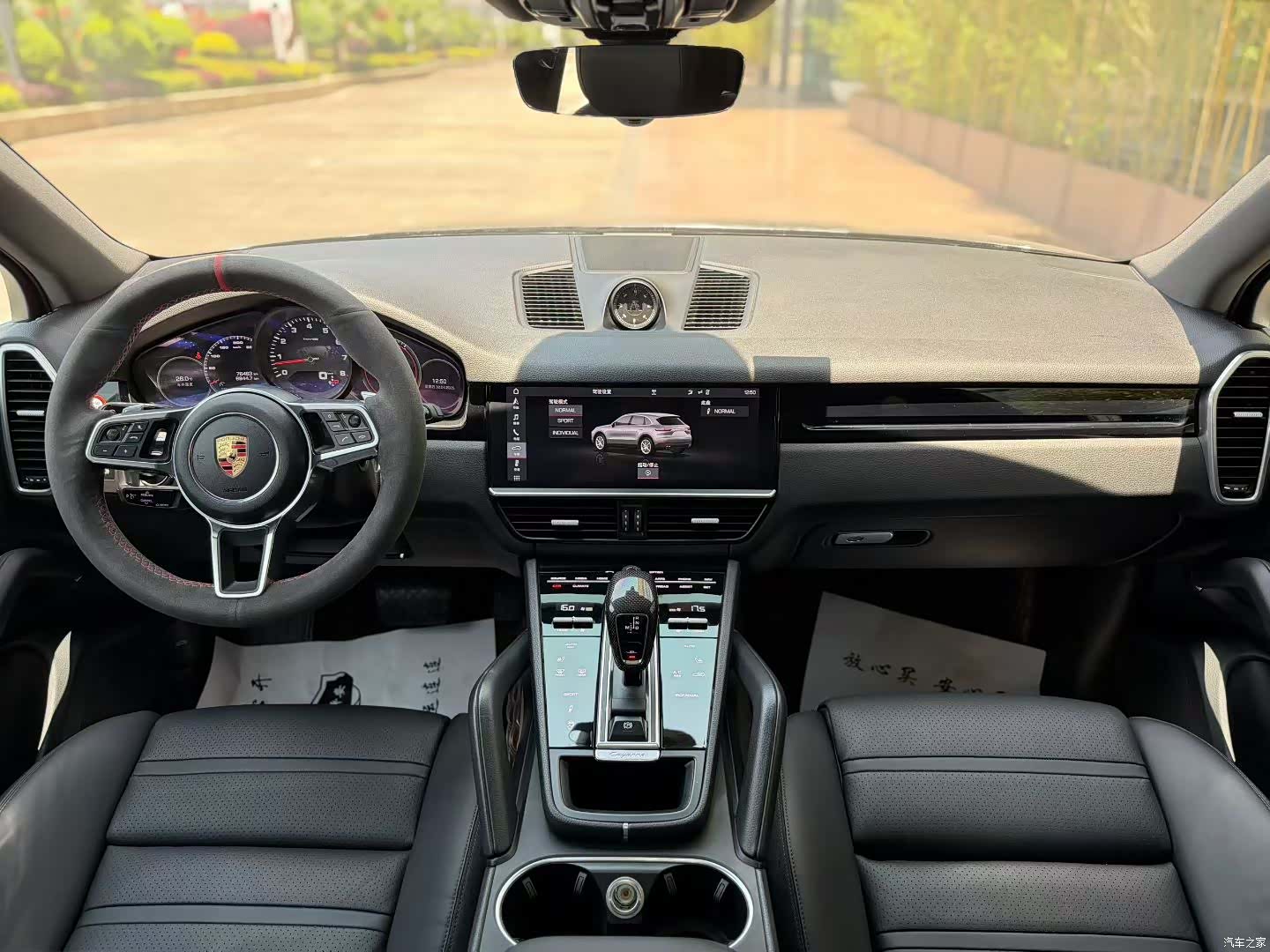 Porsche Cayenne, 2019 все фото
