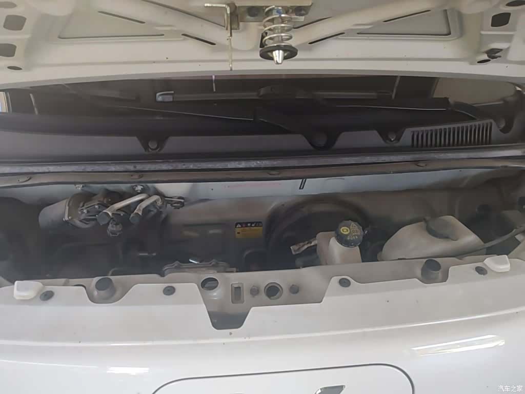 Wuling MINIEV, 2024 16