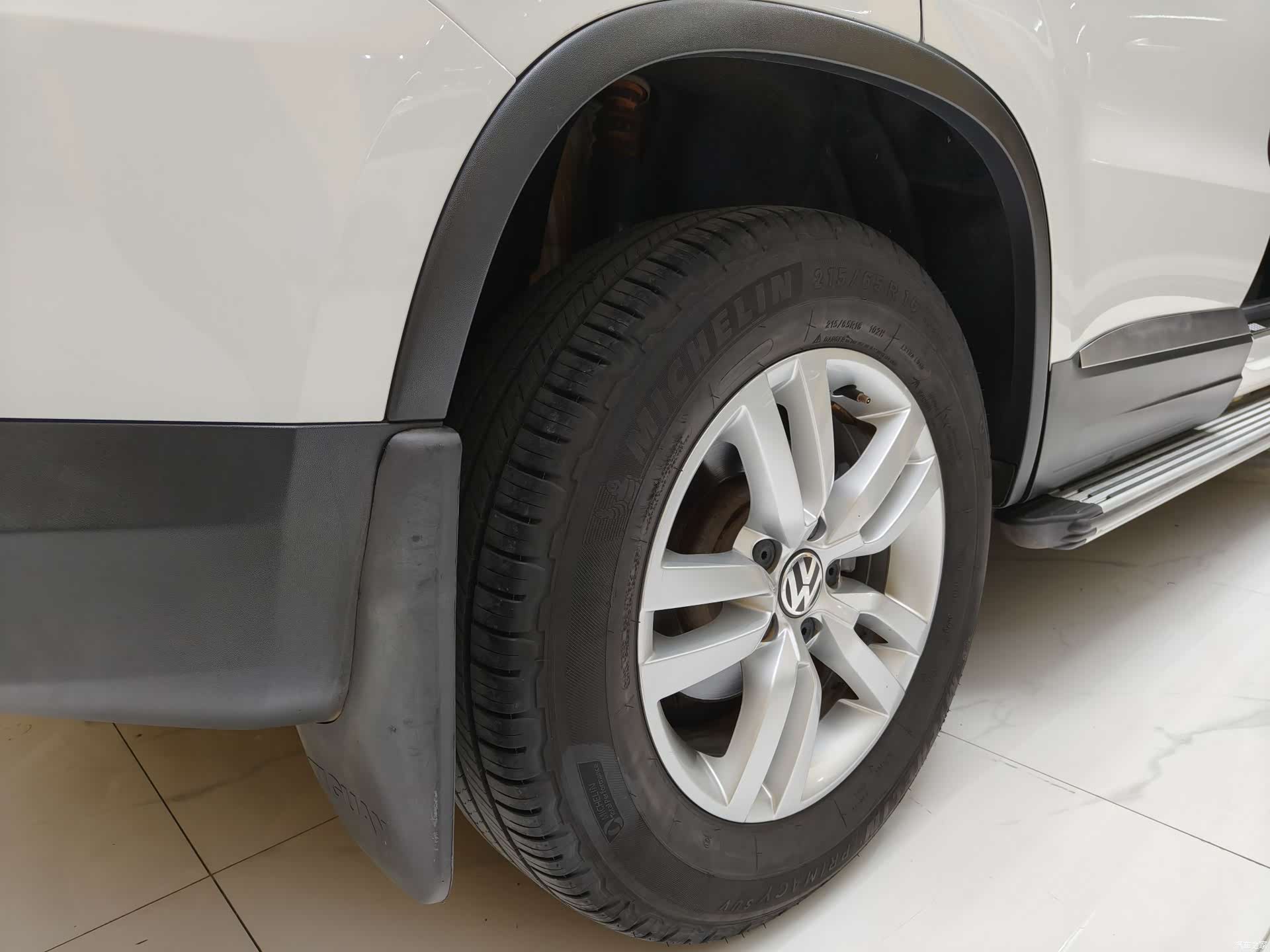 Volkswagen Tiguan, 2015 9