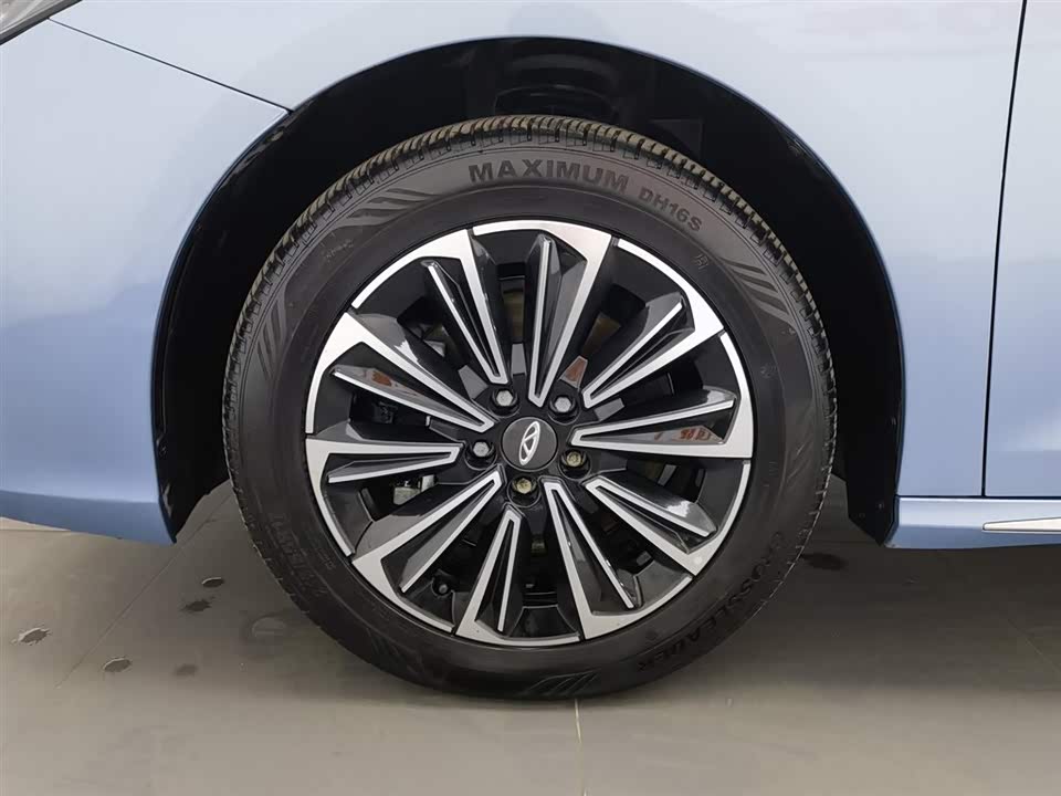 Chery Fulwin Fengyun A8