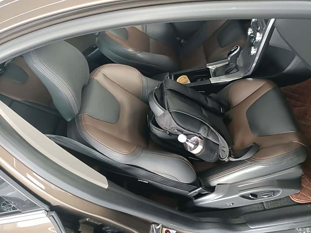 Volvo XC60, 2016 25
