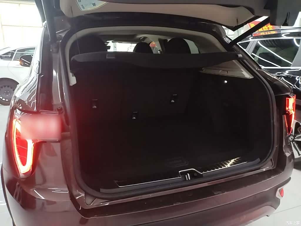 Lynk & Co 01, 2018 9