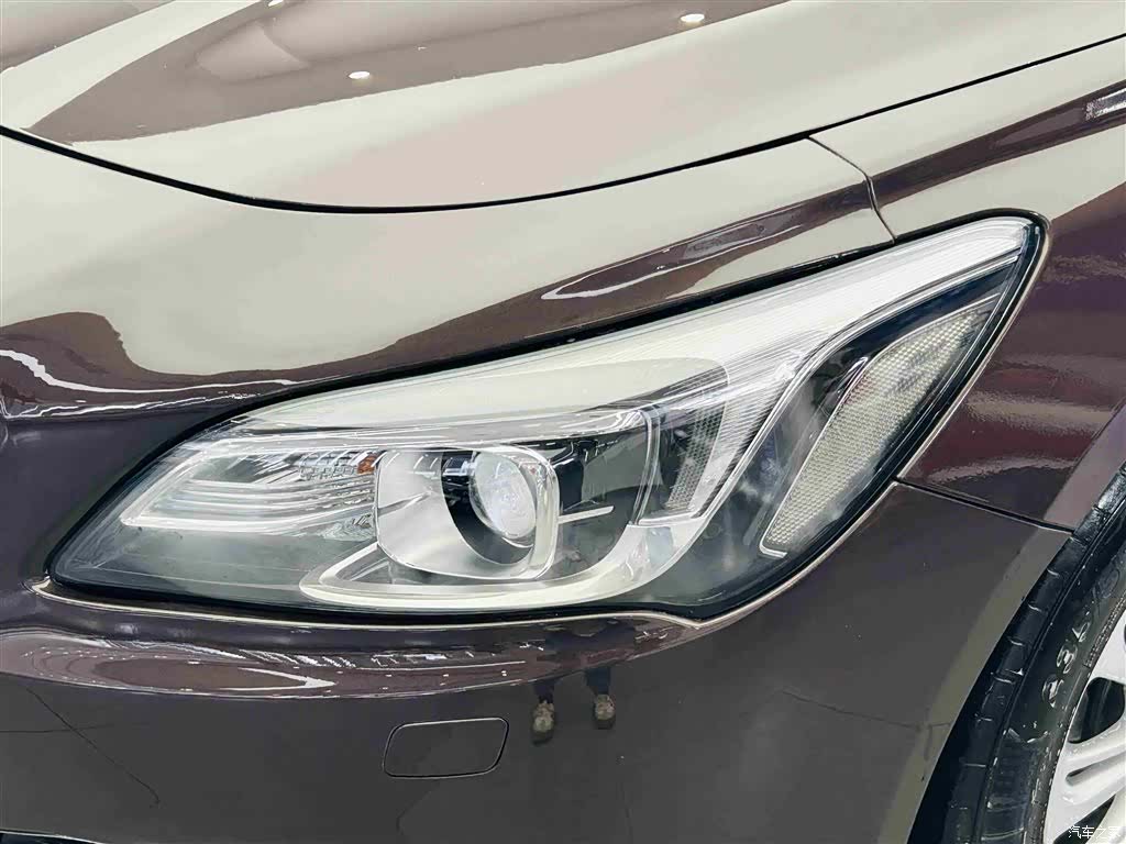 Buick LaCrosse, 2016 11