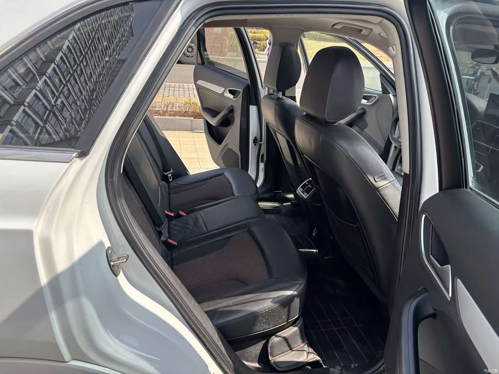Audi Q3, 2017 10