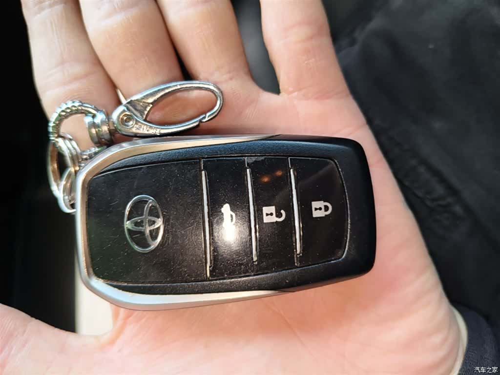 Toyota Camry, 2016 9
