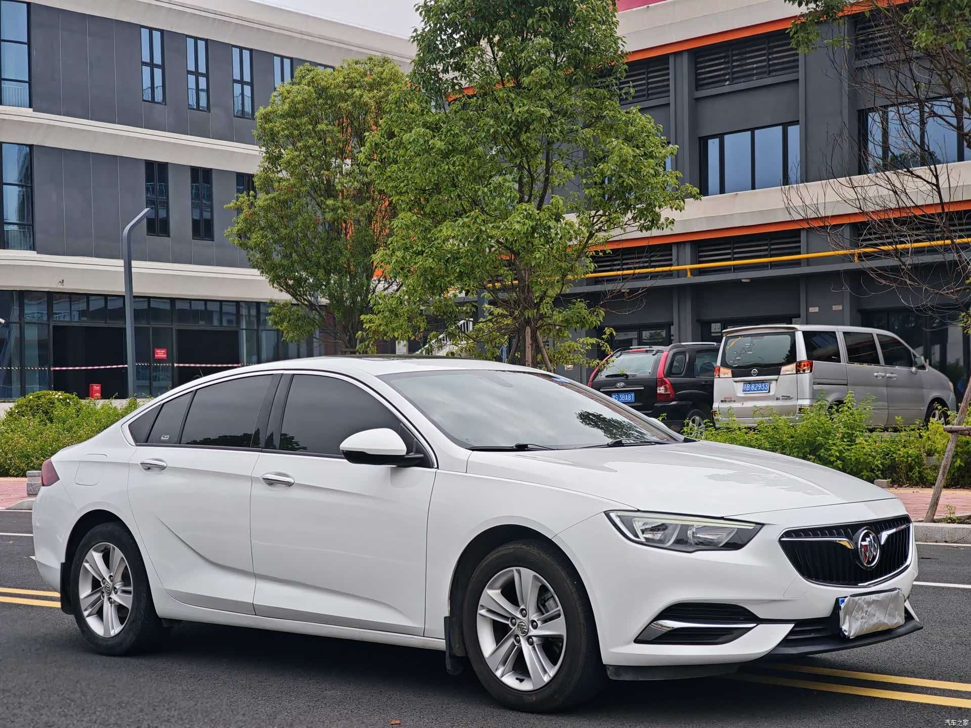 Buick Regal, 2020 3