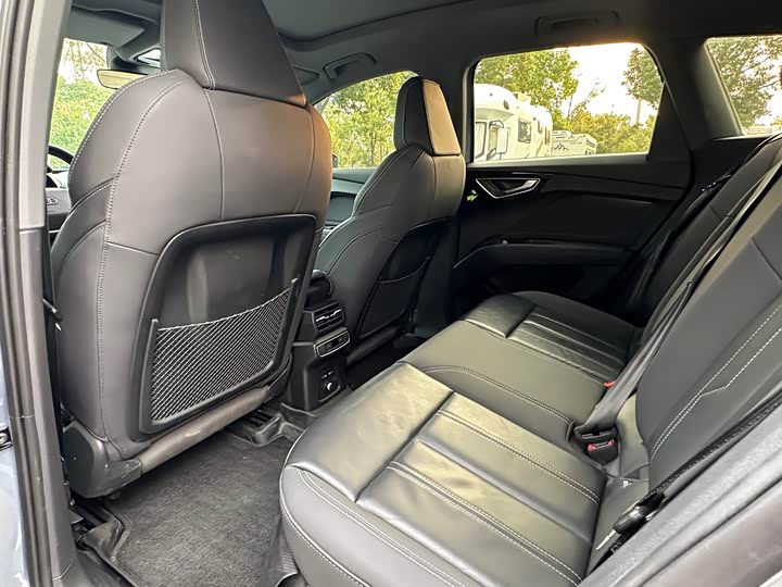Audi Q4 e-tron 2024 40 e-tron chuang xing ban
