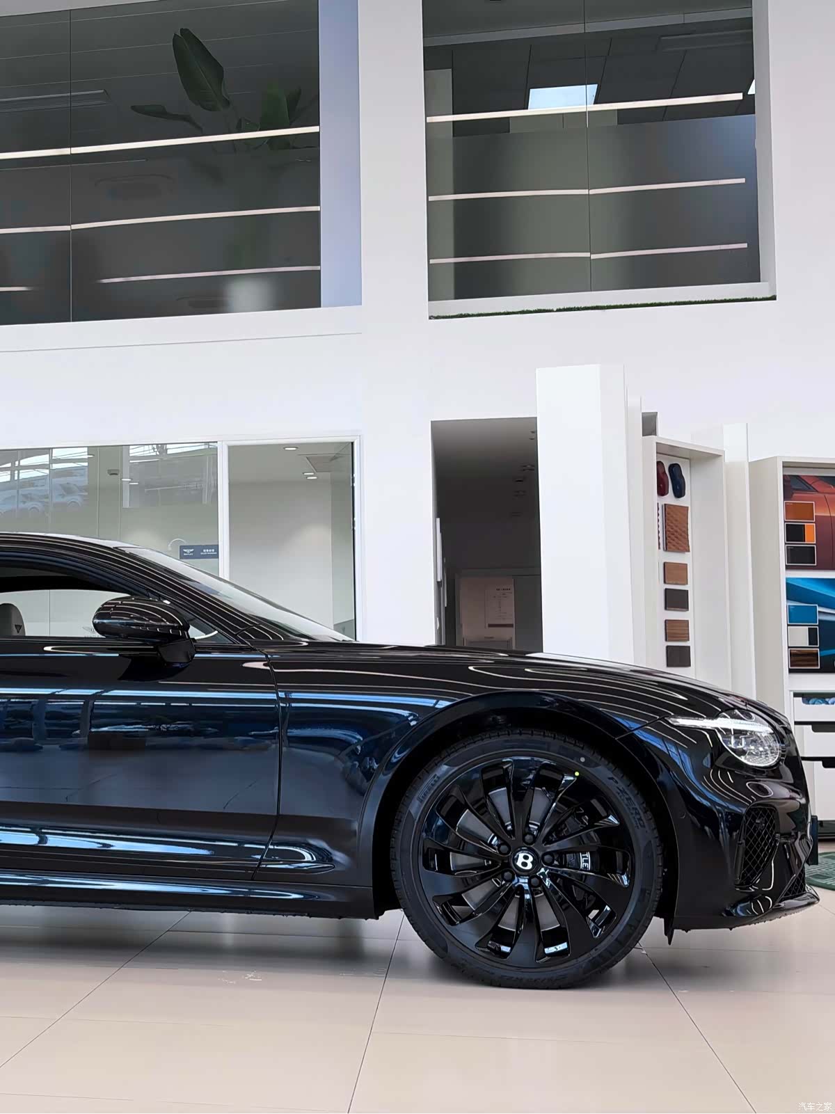 Bentley Continental GT, 2026 4