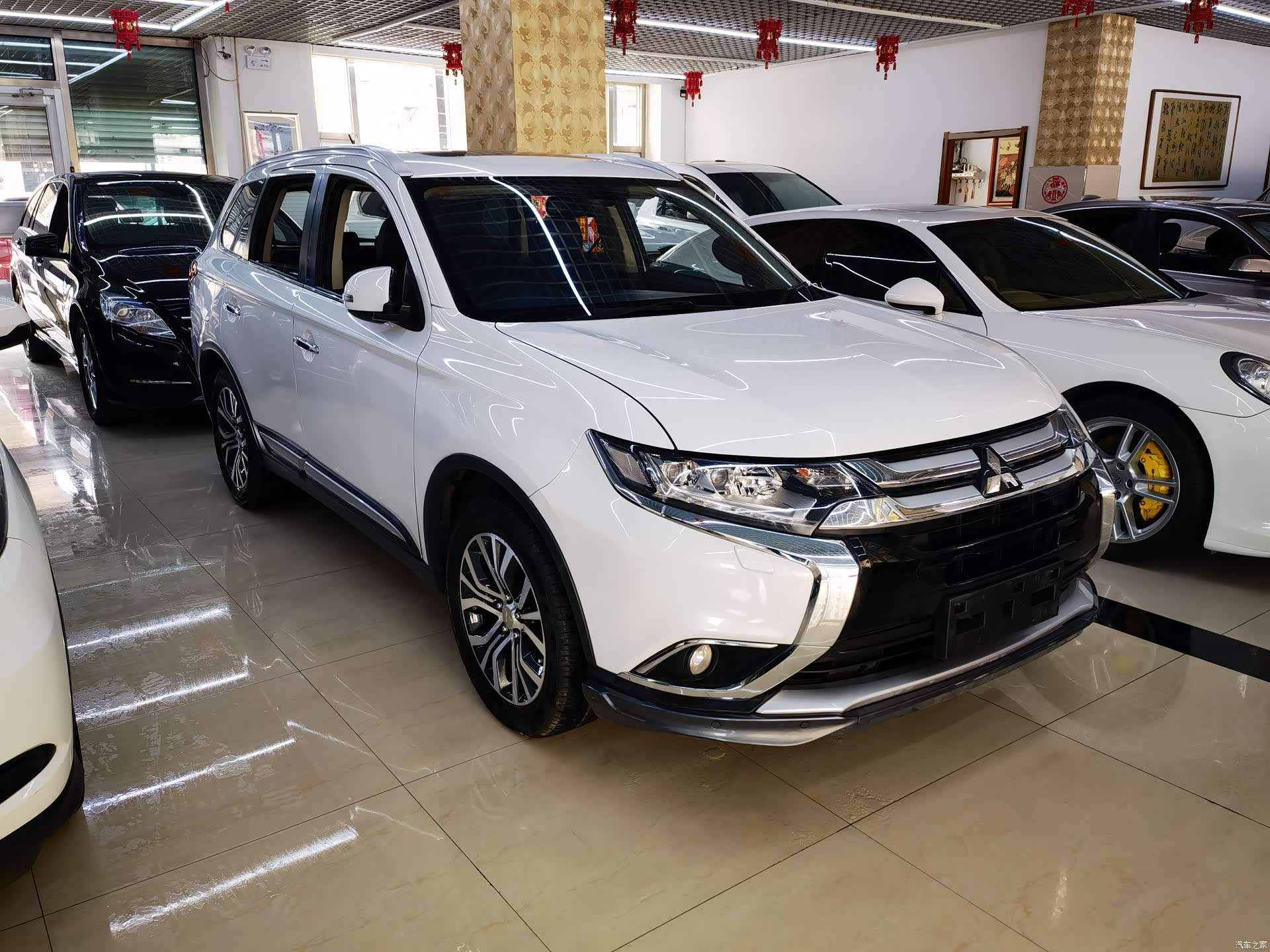 Mitsubishi Outlander, 2017 3