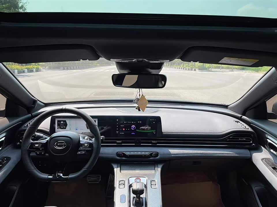 Trumpchi Shadow Leopard