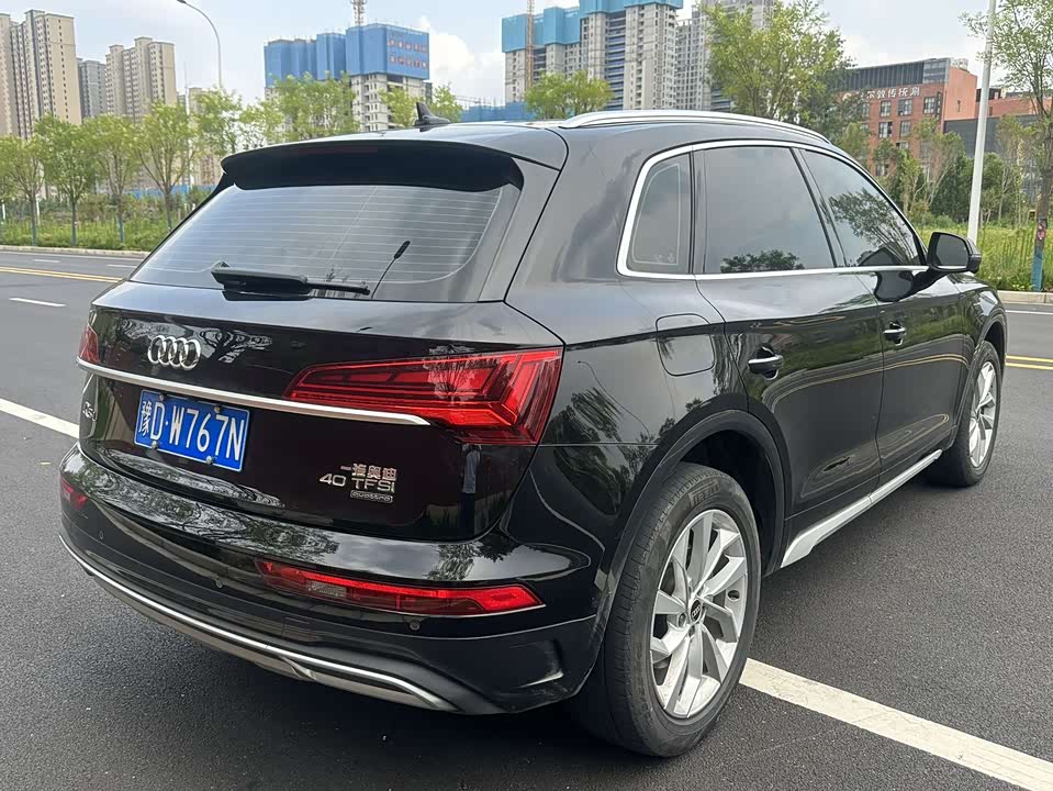 Audi Q5L Audi Q5L